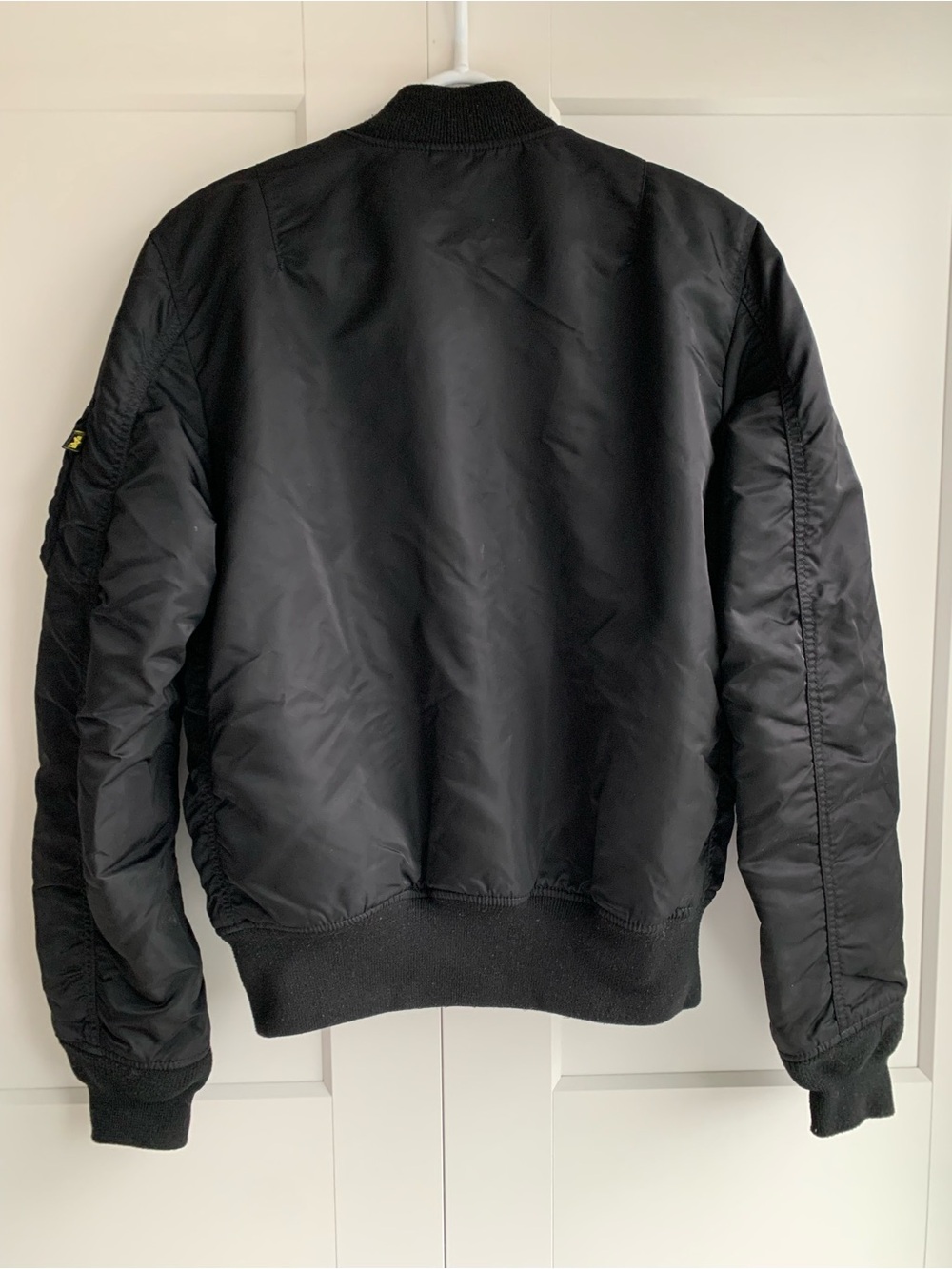 Alpha Industries Black Bomber Jacket with Orange Lining size Small - Picture 2 of 11